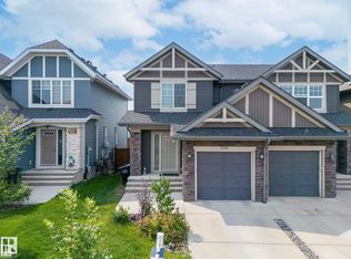 2118 52a St SW, Edmonton, AB T6X 1X4