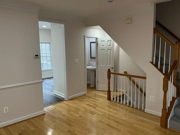 332 Casey Ln — Photo 10