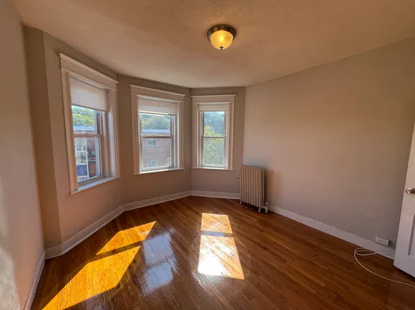 22 Bellvista Rd APT 3, Brighton, MA 02135