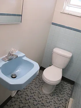 1668 Crest Hill Ave #1 — Photo 21
