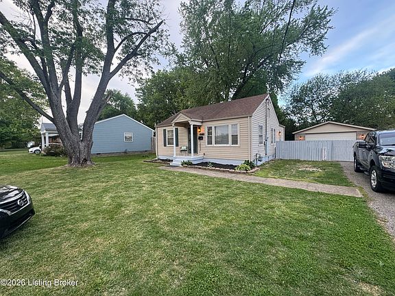 3rd image of 4441 Sanders Ln