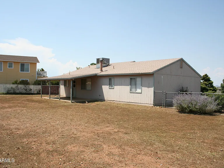 8901 E Waco Ct — Photo 41