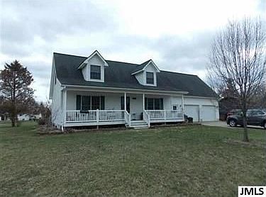1st image of 140 Holiday Dr