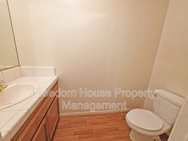 2250 S Ambush St — Photo 33