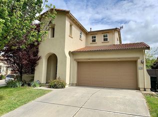 3760 W River Dr, Sacramento, CA 95833