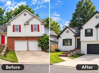 5415 Twin Lakes Dr, Atlanta, GA 30349