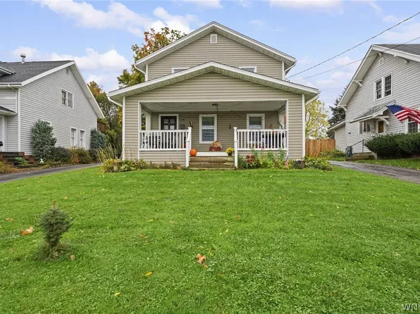 199 E Main St, Fredonia, NY 14063