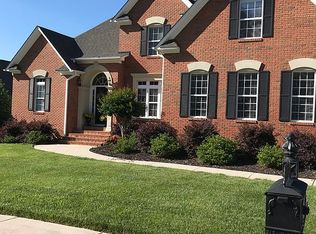 9630 Wiltshire Dr, Ooltewah, TN 37363