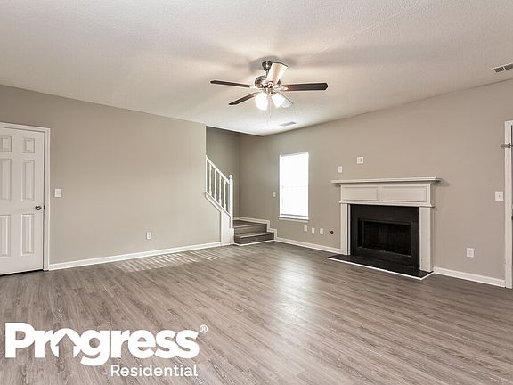 4th image of 2018 Mulberry Ln