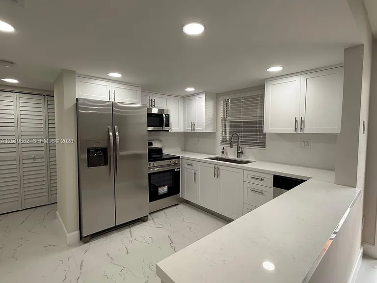 140 NW 87th Ave #G111 — Photo 5
