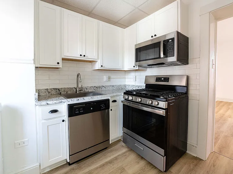 238 E Orange St #5 — Photo 2