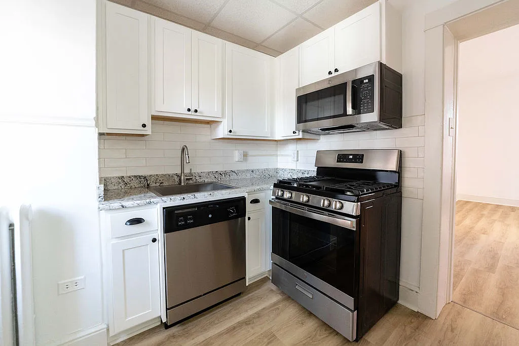 Building Photo - 238 E Orange St #5