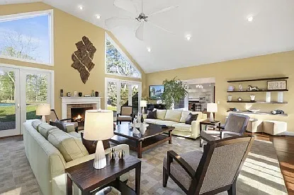 East Hampton Beautiful Traditional — Photo 2