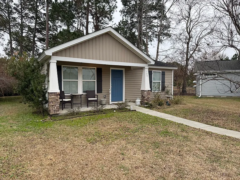 133 Sebring Ln — Photo 3