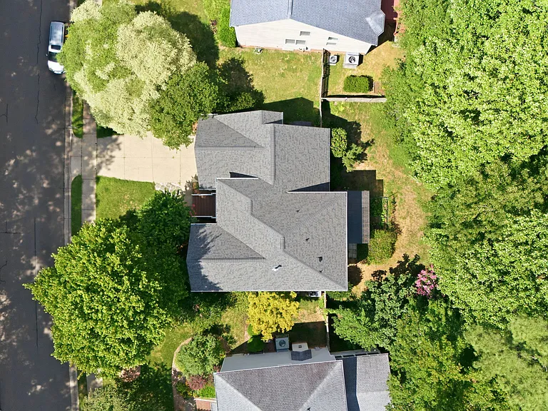 115 Lonebrook Dr — Photo 56