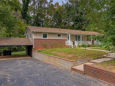 3719 Maverick St, Winston Salem, NC, 27106