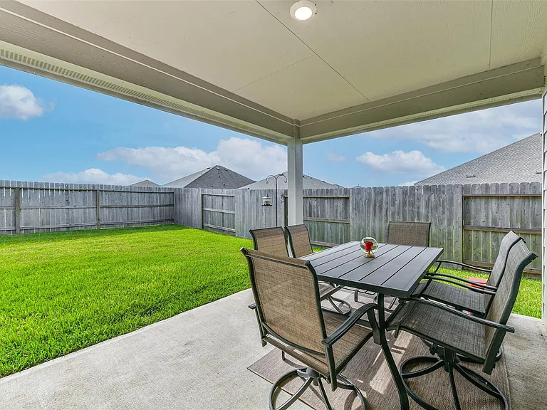 2621 Mackinac Bay Dr — Photo 6