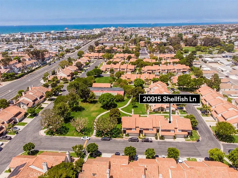 20915 Shellfish Ln — Photo 1