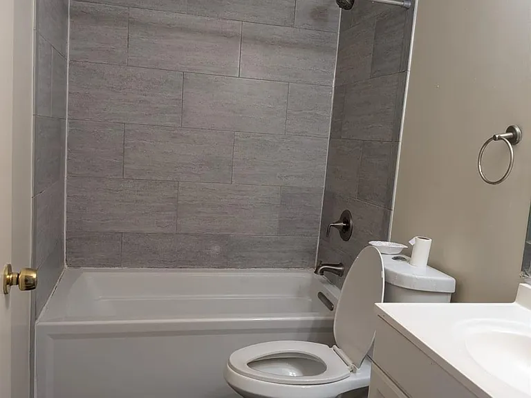 1714 Raspberry Ct — Photo 12
