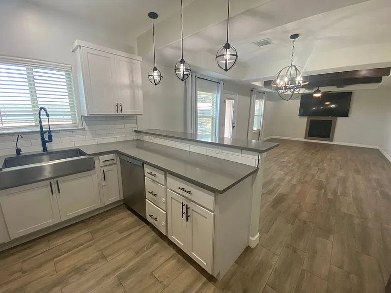 12951 Aberdare Dr — Photo 13