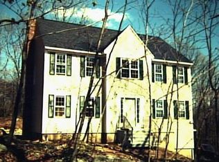 18 Great Ring Rd, Newtown, CT 06482