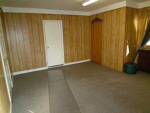 3rd image of 1602 Duss Ave