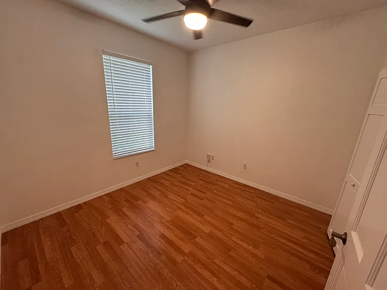 14006 Mailer Blvd — Photo 8