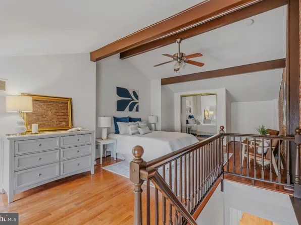 1824 E Lombard St, Baltimore, MD 21231