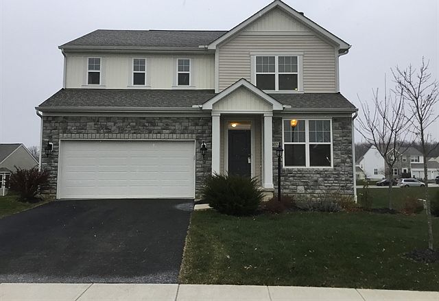 1st image of 402 Butterfly Dr