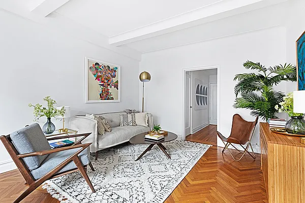 Sold by Compass | media 5