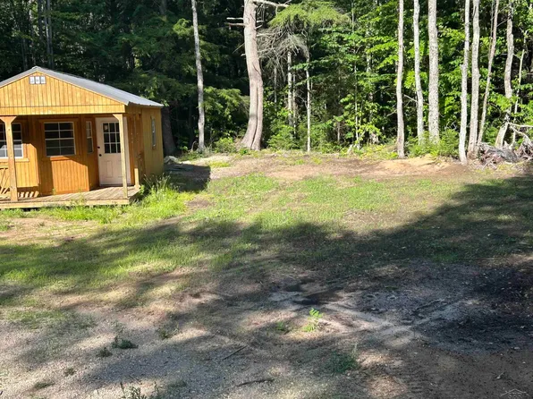 E7200 Round Lake Rd, Wetmore, MI 49895