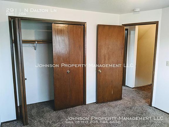 5th image of 2911 N Dalton Ln