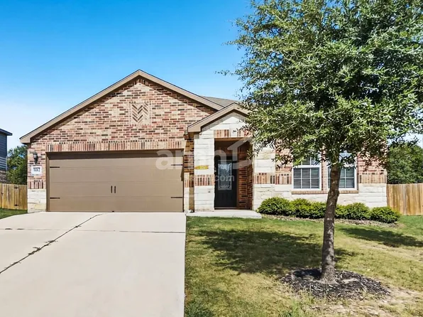 1162 Treeta Trl, Kyle, TX 78640