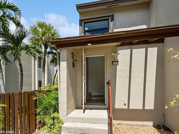 3rd image of 10304 NW 9th Street Circle #201