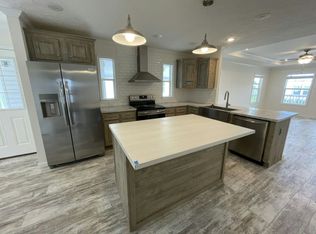 5019 Coopers Hawk Pl, Zephyrhills, FL 33541