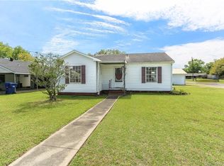 401 Mustang St, Sulphur, LA 70663
