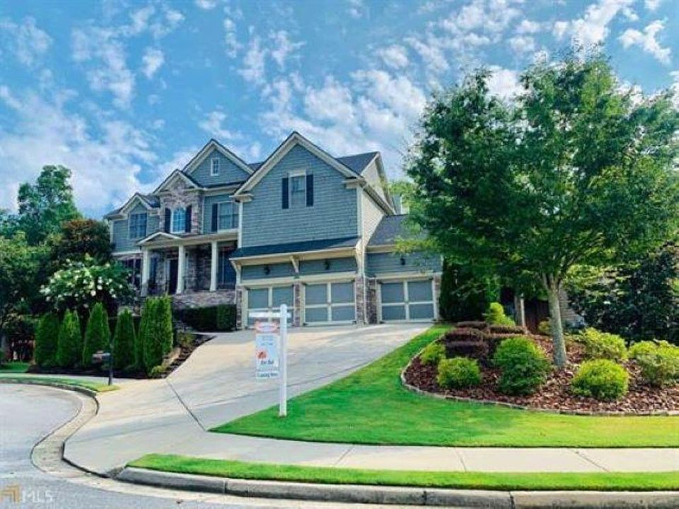 1st image of 430 Oak Valley Cir SE