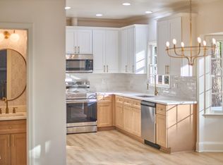 5721 Timber Ridge Dr, Raleigh, NC 27609