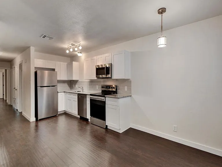 2706 Parker Ln #A — Photo 9