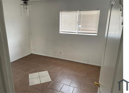 4th image of 4379 Cy Cliffview Cir APT 3