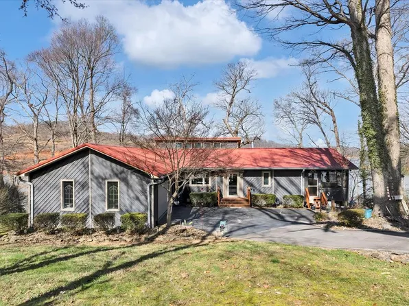 817 Lakewood Dr, Jefferson City, TN 37760