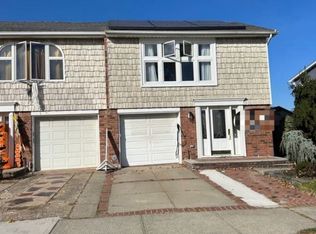 (Undisclosed Address), Staten Island, NY 10312