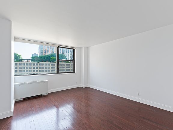 4th image of 270 Luis M Marin Blvd Unit 8E