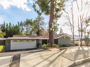 2748 Mountain Pine Dr, La Crescenta, CA 91214