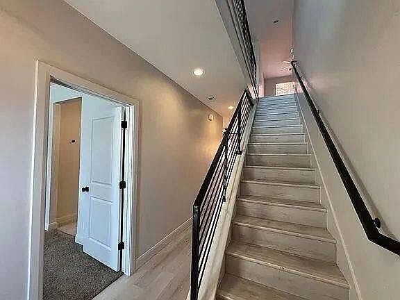 4th image of 840 N Twin Lakes Dr #411