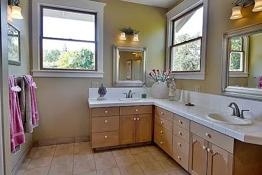 108 Crest Ave — Photo 17
