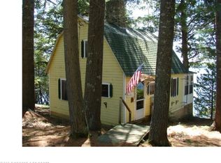 27 Shore Front Ct, Pittsfield, ME 04967