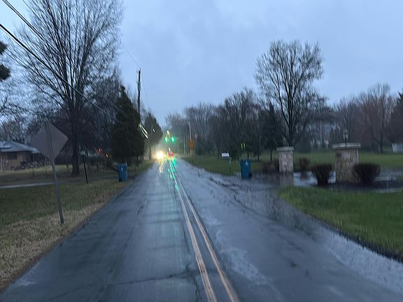 5th image of 1605 Cedar Hill Rd