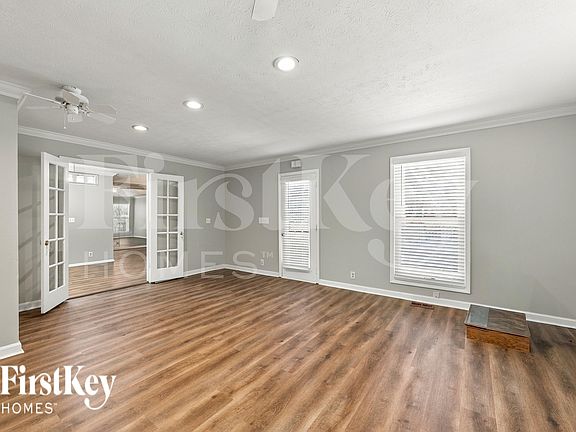 4th image of 913 High Rigger Ct