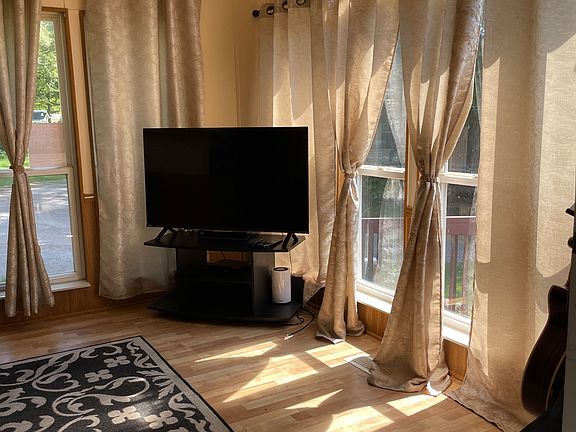 4th image of 116 Cedardale Rd #25